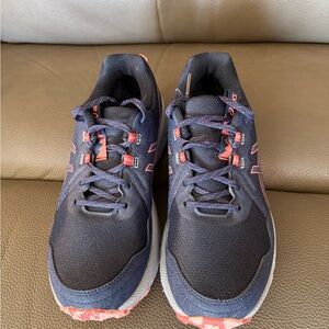 Asics Gel-Venture 10, midnight/indigo fog.  New with original box.